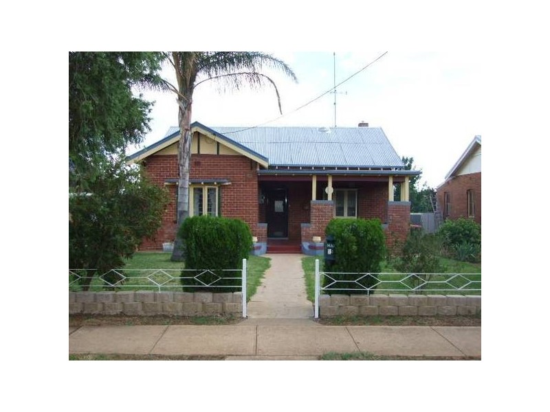 63 Dalton Street, Parkes NSW 2870