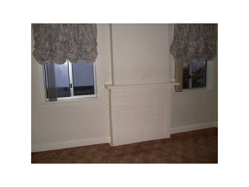 8 Willaim Street, Parkes NSW 2870