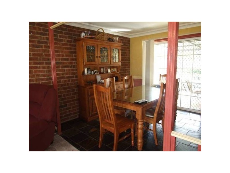 16 Webb Street, Parkes NSW 2870