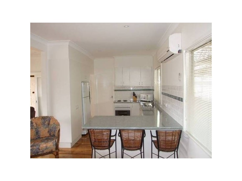 17 Orange Street, Parkes NSW 2870