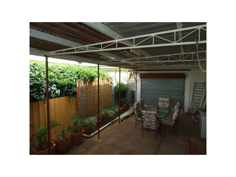 17 Orange Street, Parkes NSW 2870