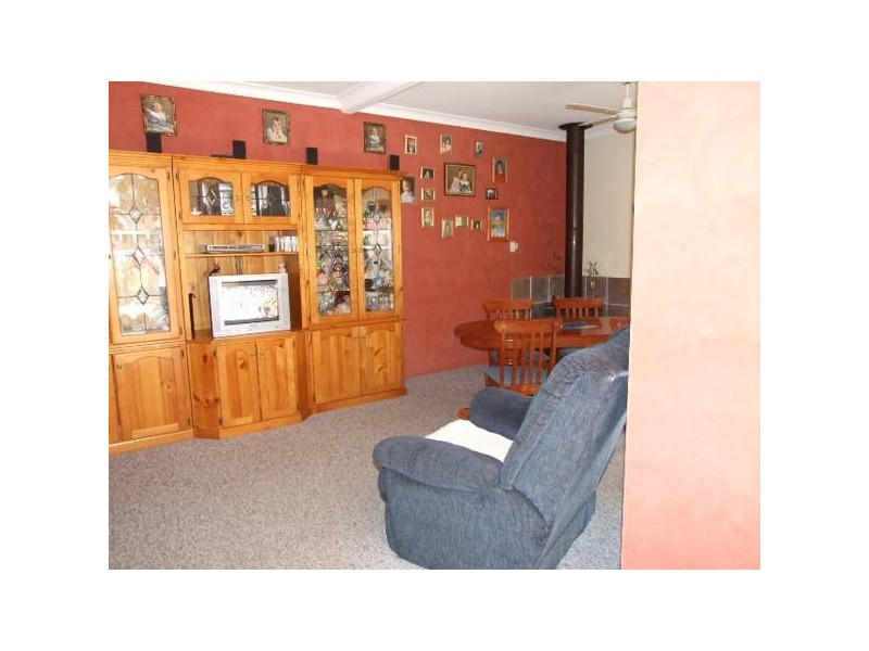 7 Fisher Street, Parkes NSW 2870