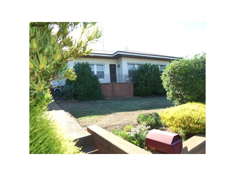 161 Currajong Street, Parkes NSW 2870