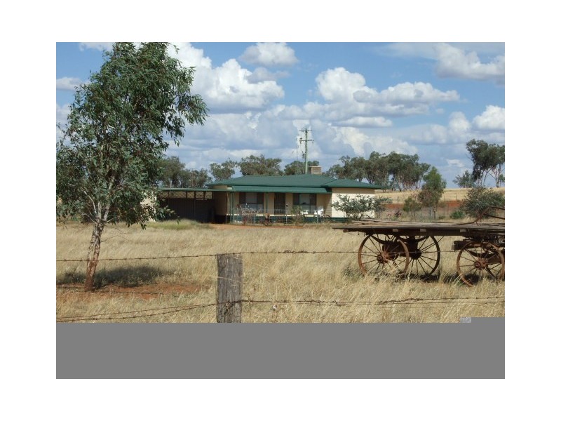 43 Millers Lookout Road, Parkes NSW 2870