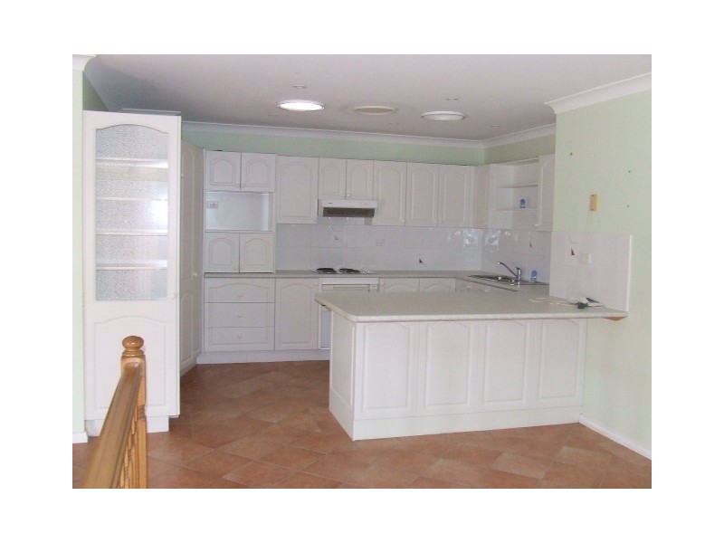 5 Friendship Place, Parkes NSW 2870