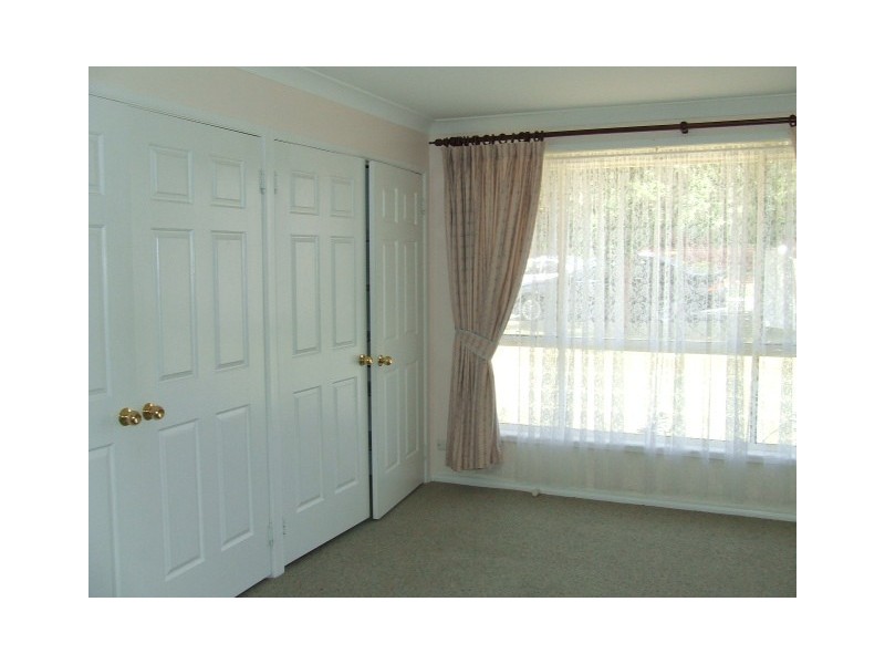 5 Friendship Place, Parkes NSW 2870