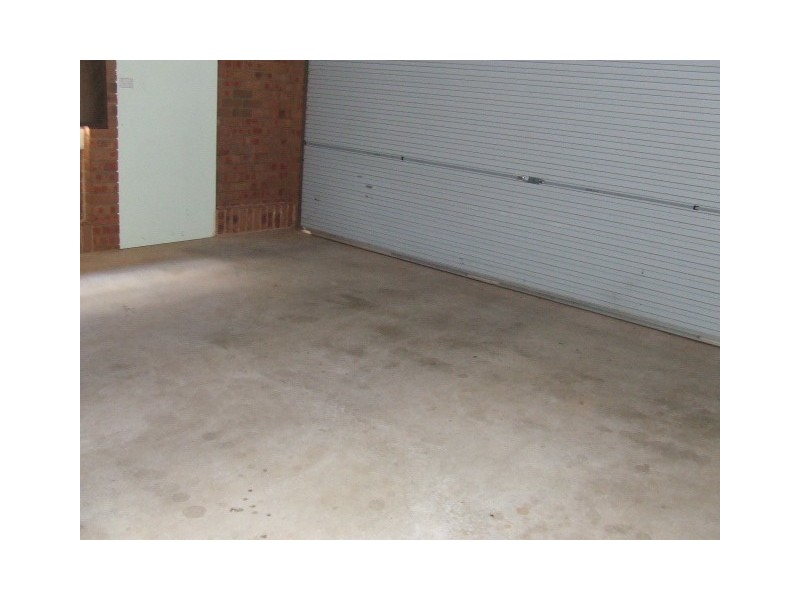 5 Friendship Place, Parkes NSW 2870