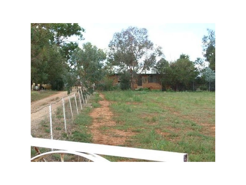 515 Off Best Street, Parkes NSW 2870