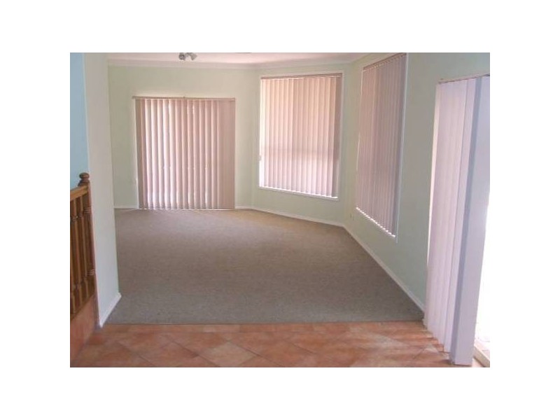 5 Friendship Place, Parkes NSW 2870