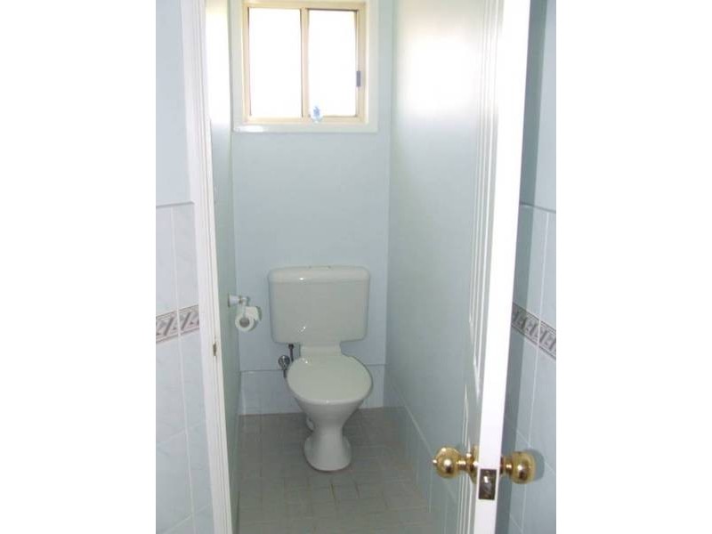 5 Friendship Place, Parkes NSW 2870