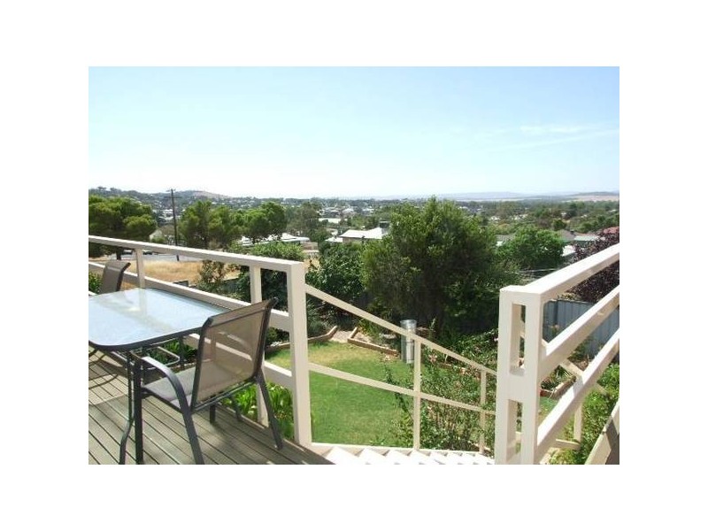 16 Vaucluse Place, Parkes NSW 2870