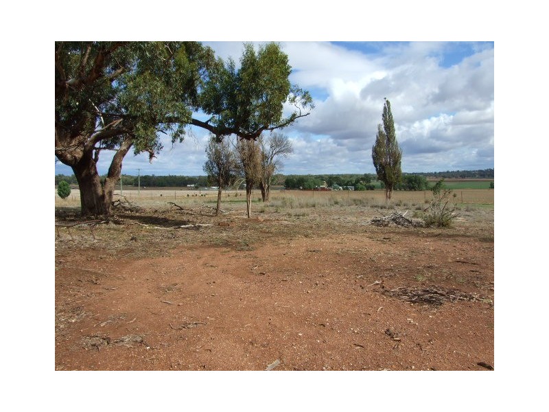 258 Cons Lane, Parkes NSW 2870