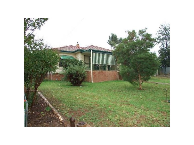 22 Coleman Road, Parkes NSW 2870