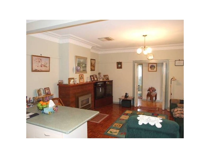 22 Coleman Road, Parkes NSW 2870
