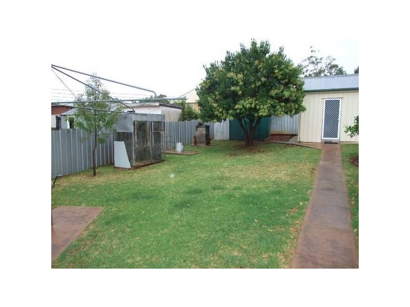 22 Coleman Road, Parkes NSW 2870