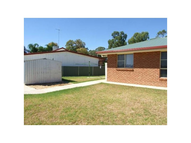 52 Forbes Road, Parkes NSW 2870
