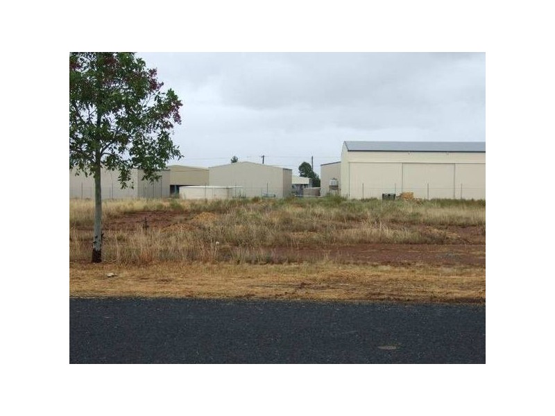 5-7 Federal Street, Parkes NSW 2870