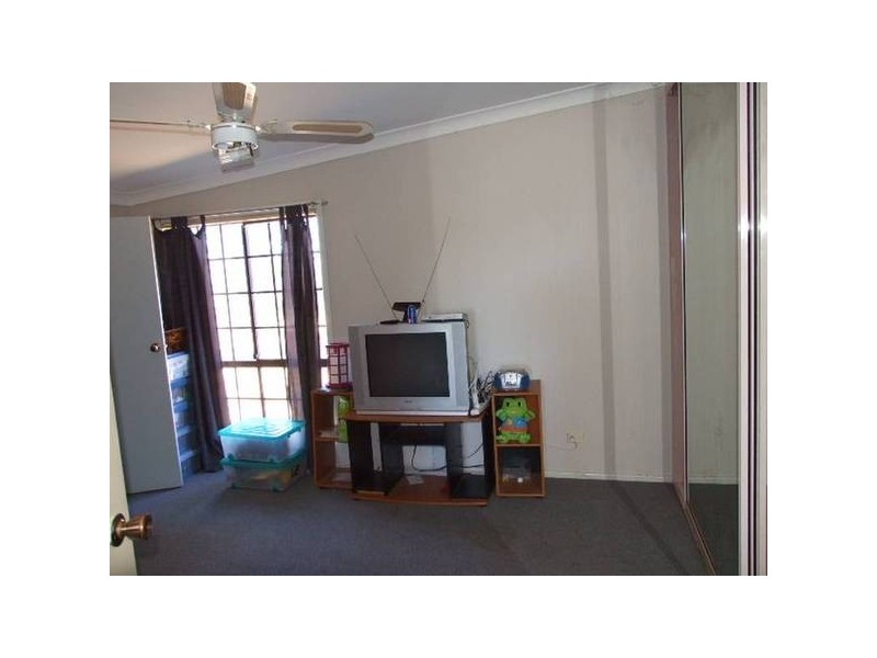 11 Heraghty Road, Parkes NSW 2870