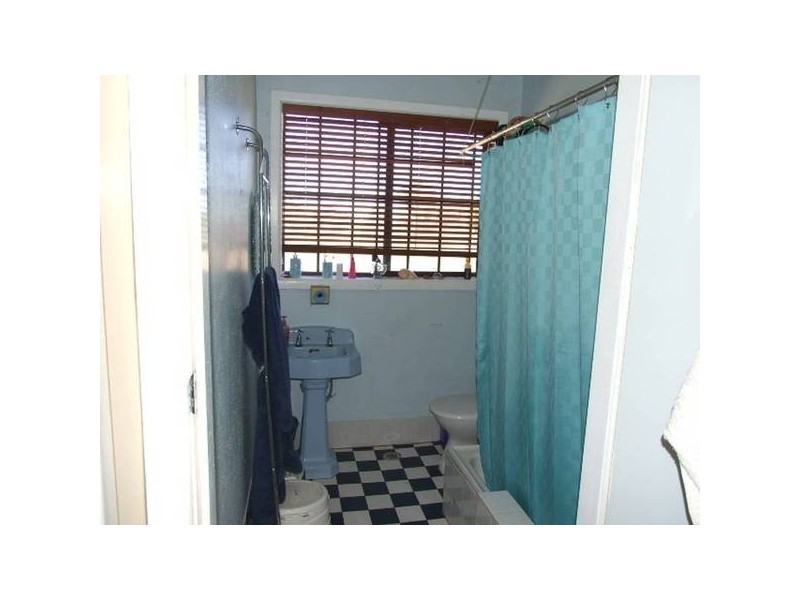 11 Heraghty Road, Parkes NSW 2870