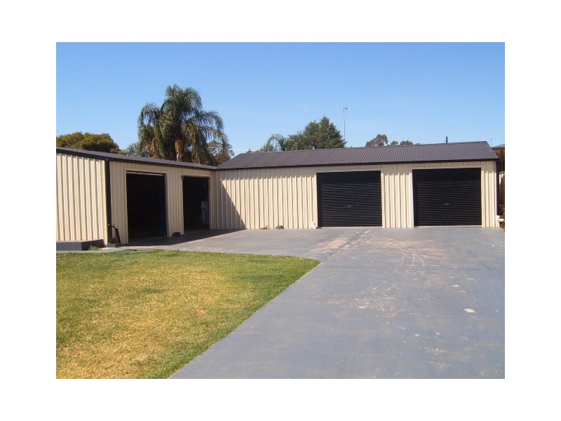 49 Forbes Road, Parkes NSW 2870