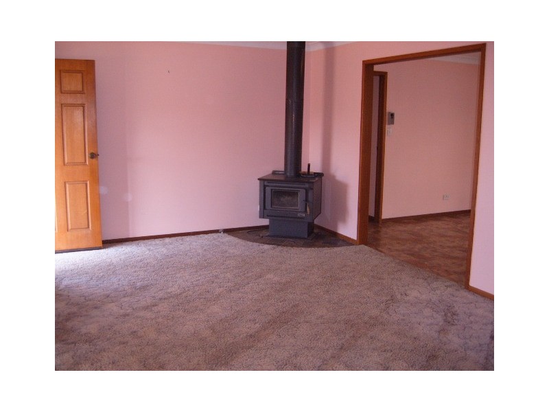 34 Flinders Street, Parkes NSW 2870