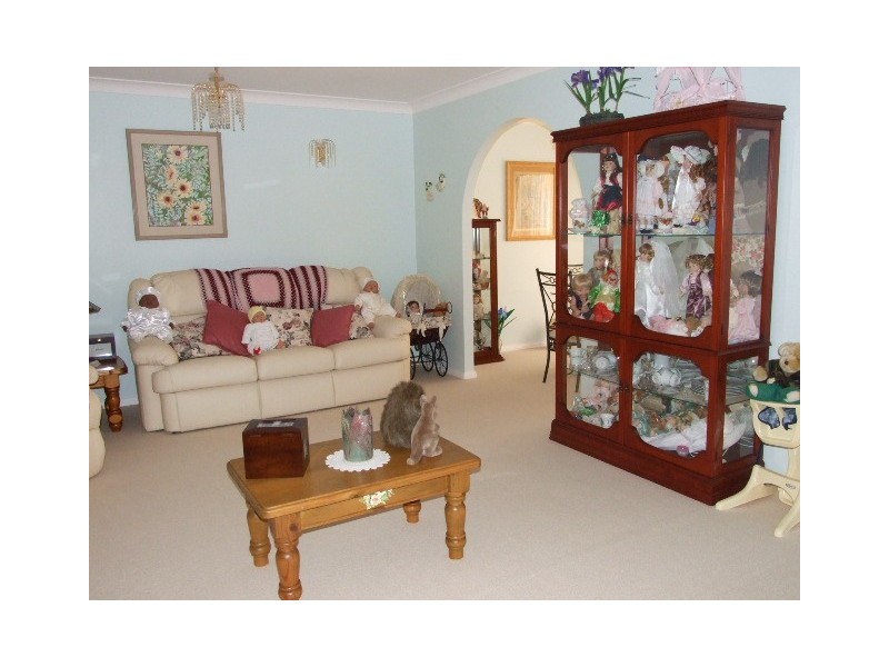 9 Talbot Street, Parkes NSW 2870