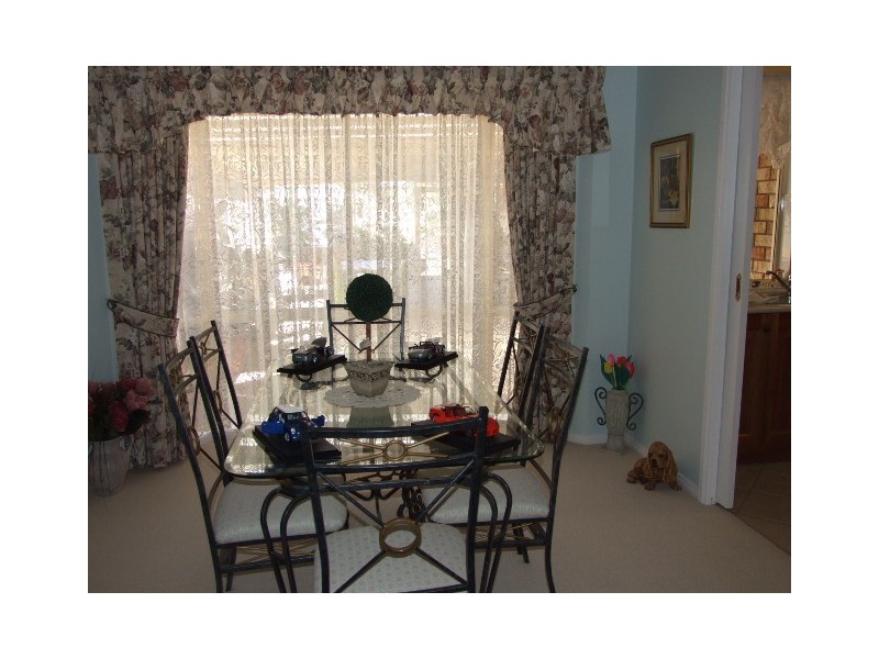 9 Talbot Street, Parkes NSW 2870