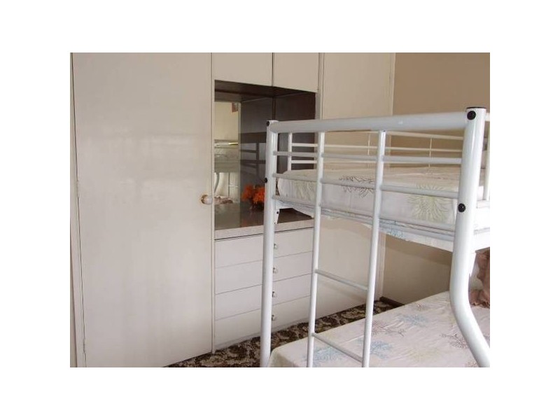 32 Barton Street, Parkes NSW 2870