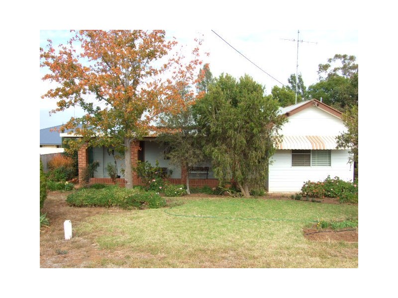 55 Mitchell Street, Parkes NSW 2870