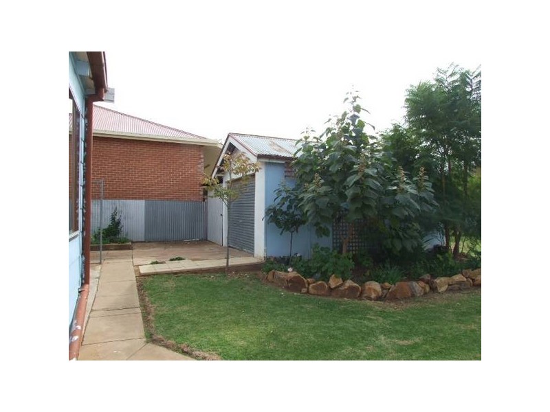 3 Albert Street, Parkes NSW 2870