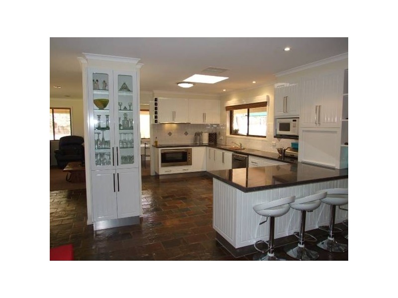 3 Coolabah Drive, Parkes NSW 2870