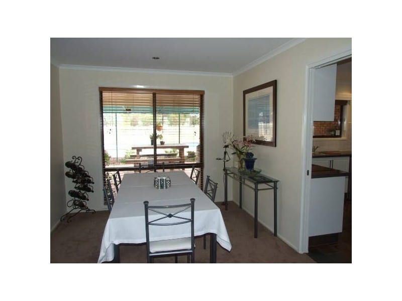 3 Coolabah Drive, Parkes NSW 2870
