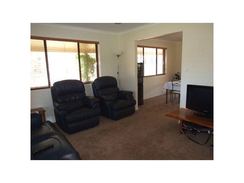 3 Coolabah Drive, Parkes NSW 2870