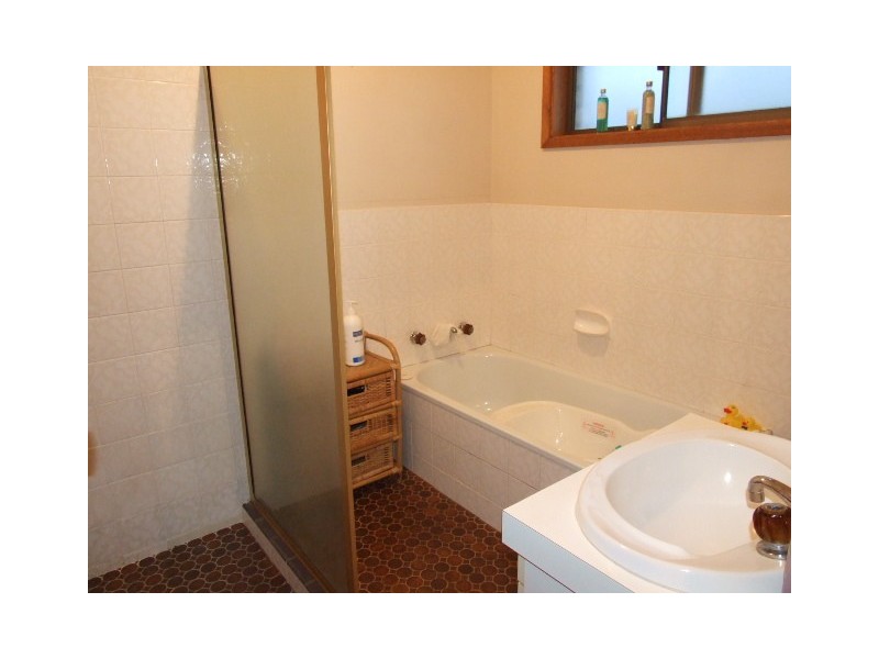 22 Hamilton Road, Parkes NSW 2870