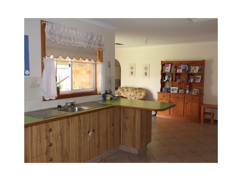 33 Glenhaven Avenue, Parkes NSW 2870