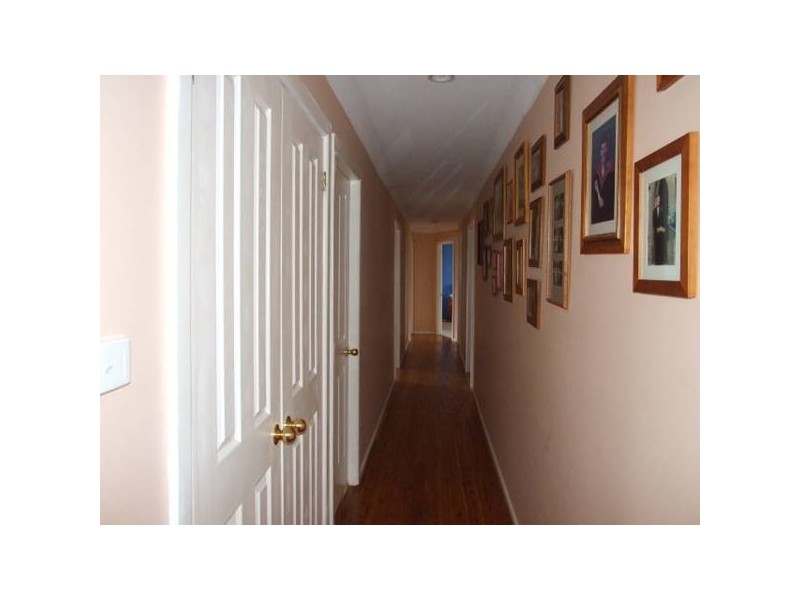 20 Field Road, Parkes NSW 2870