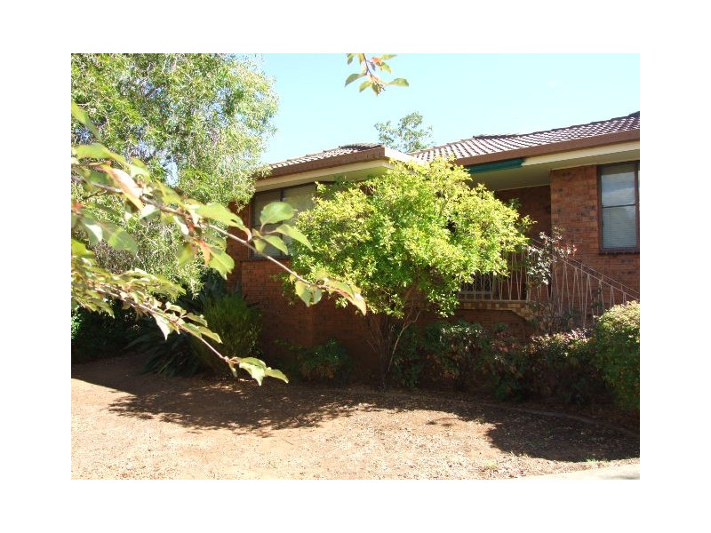 32 Lorking Street, Parkes NSW 2870