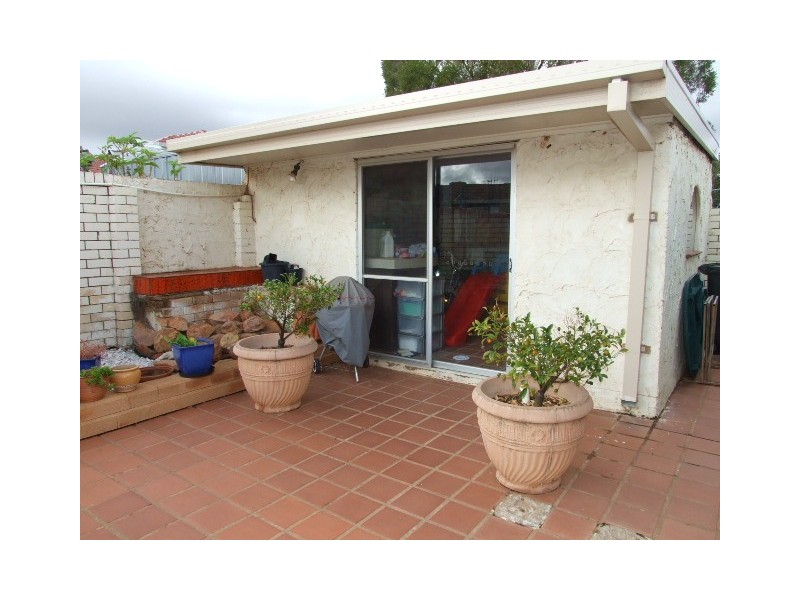 73 East Street, Parkes NSW 2870