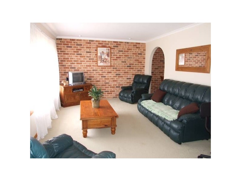 33 Glenhaven Avenue, Parkes NSW 2870