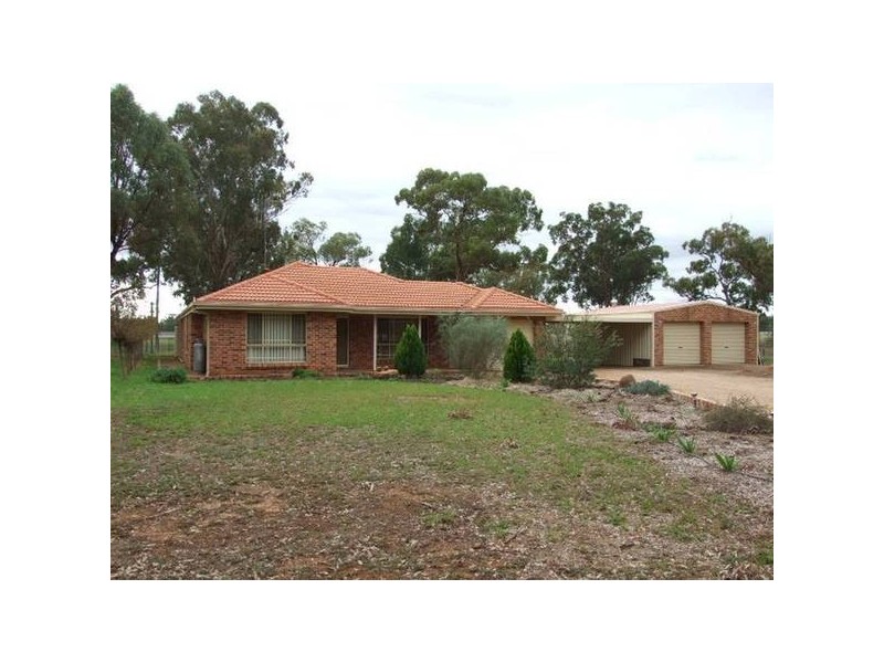 7088 Eugowra Road, Parkes NSW 2870