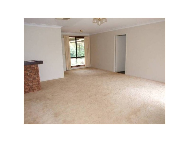 2 Condobolin Road, Parkes NSW 2870