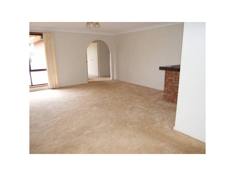 2 Condobolin Road, Parkes NSW 2870