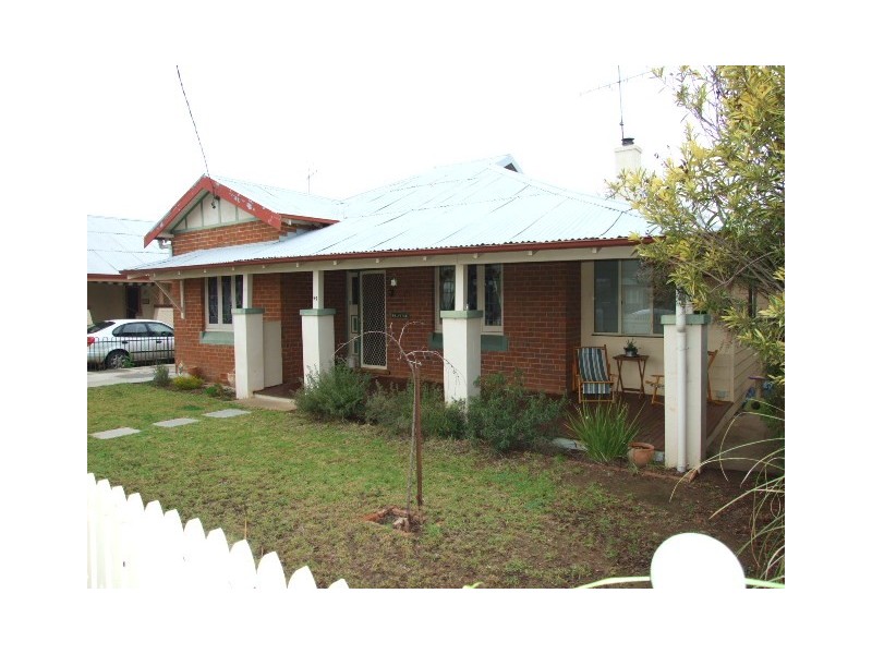 59 Cecile Street, Parkes NSW 2870