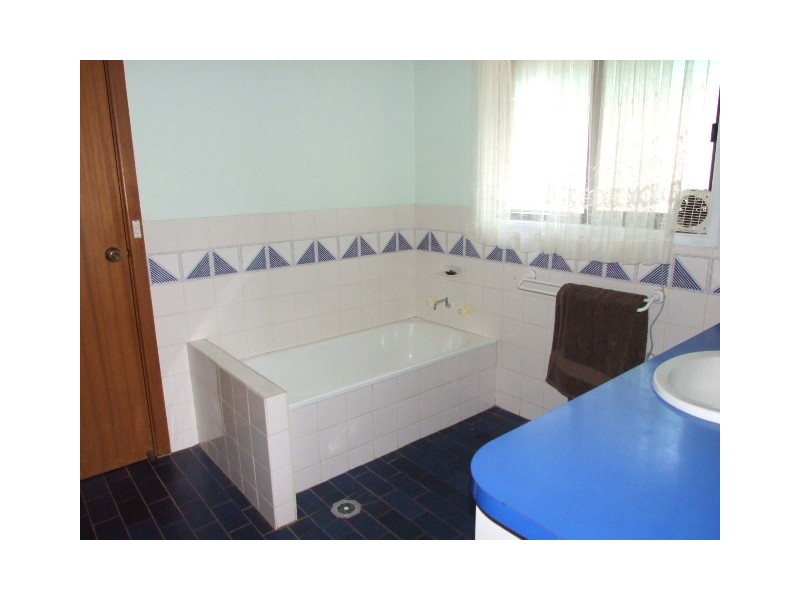 91 Victoria Street, Parkes NSW 2870