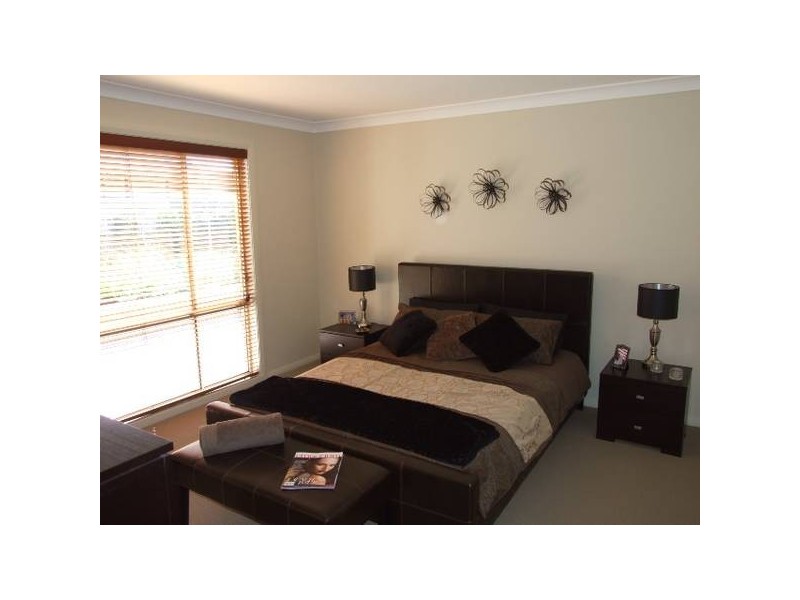 8 Victoria Street, Parkes NSW 2870