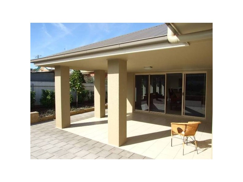 8 Victoria Street, Parkes NSW 2870