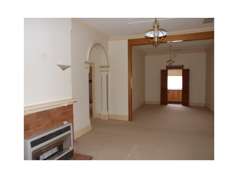 23 Gap Street, Parkes NSW 2870