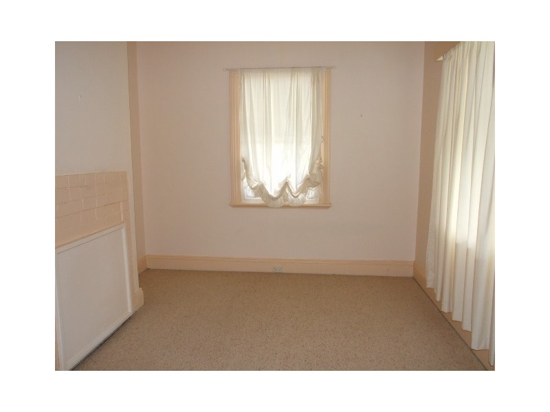 23 Gap Street, Parkes NSW 2870