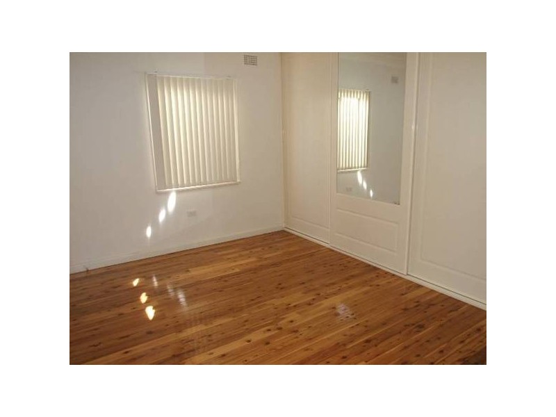 26 Welcome Street, Parkes NSW 2870