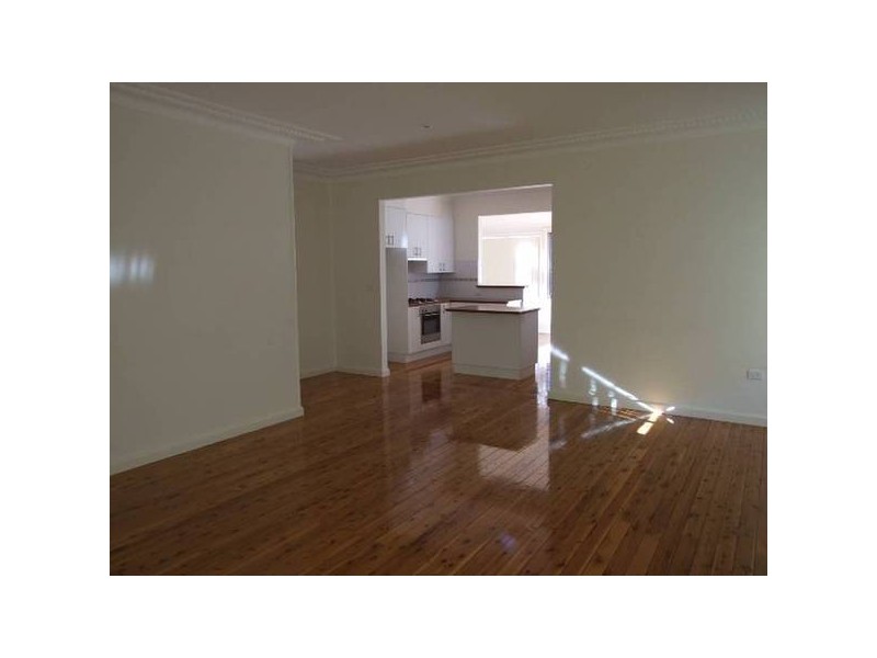 26 Welcome Street, Parkes NSW 2870